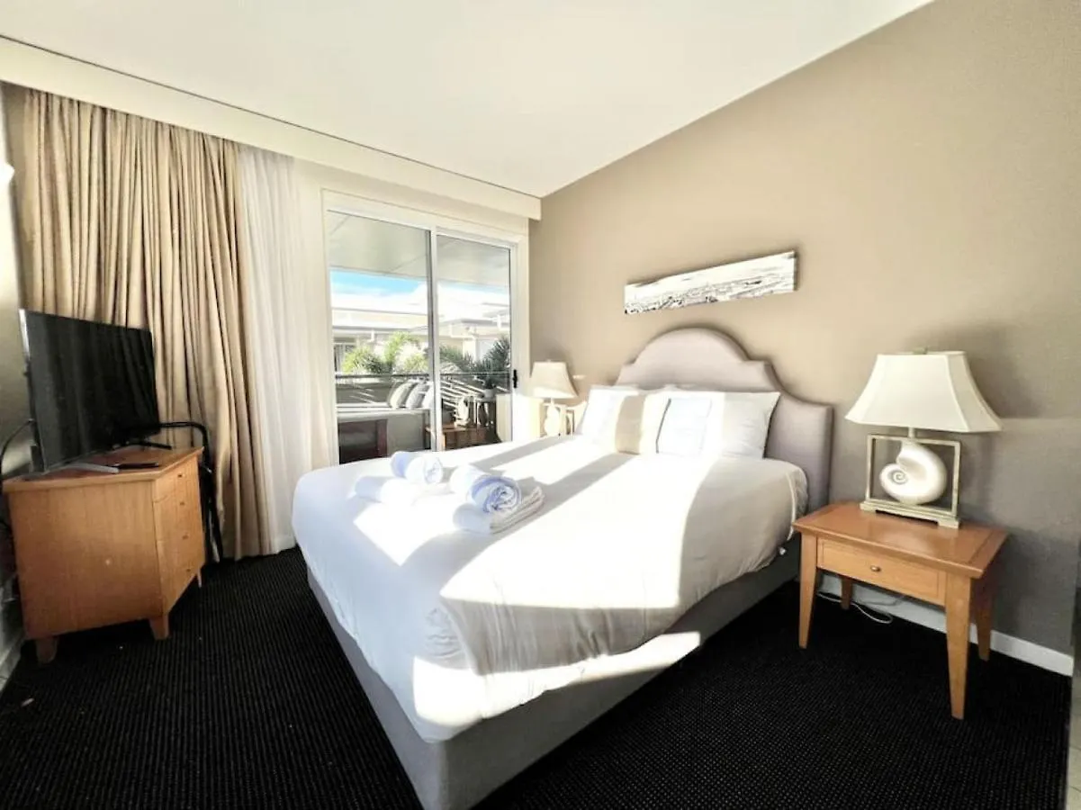 231 Lovely North Facing 2 Bedroom Metres To Main Beach Noosa Heads Διαμέρισμα